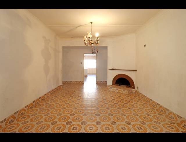 5 BEDROOM HOUSE FOR SALE IN ORANGE GROVE